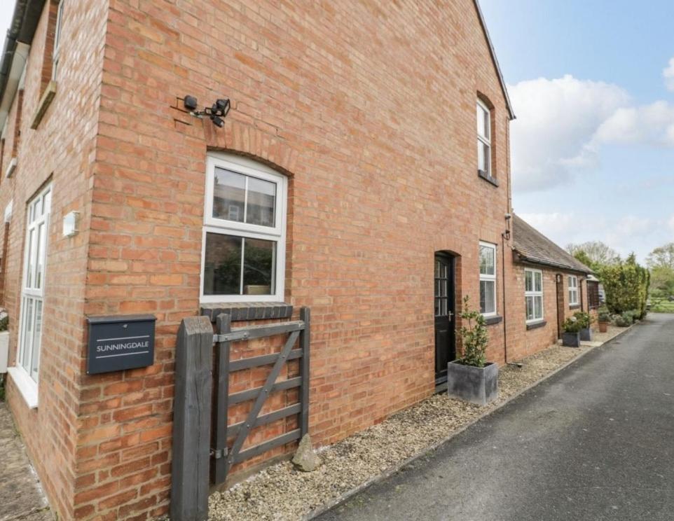 Lovely Comfortable 3 Bed Home, Worcester Eksteriør billede